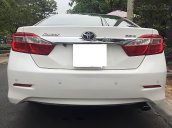 Cần bán gấp Toyota Camry 2.5G 2014, màu trắng