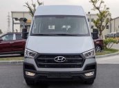 Cần bán xe Hyundai Solati sản xuất 2018, màu trắng