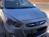 Cần bán xe Hyundai Accent sản xuất 2012, màu bạc, nhập khẩu nguyên chiếc  