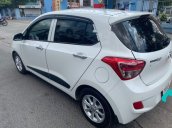 Gia đình cần bán Grand i10 1.2 AT bản cao cấp, sx 2017, chạy 19.000 km, còn rất mới