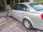 Cần bán xe Chevrolet Lacetti năm sản xuất 2013, màu bạc xe gia đình, 277 triệu