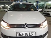 Cần bán Volkswagen Polo năm 2015, màu trắng, xe đi ít giữ gìn