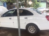 Cần bán Daewoo Lacetti năm sản xuất 2004, màu trắng 