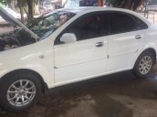 Cần bán Daewoo Lacetti năm sản xuất 2004, màu trắng 