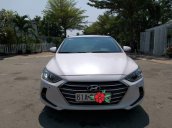 Cần bán Hyundai Elantra 2.0L đời 2016, màu trắng