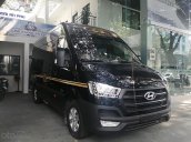 Bán xe Hyundai Solati Limousine đời 2019, màu đen, 11 chỗ