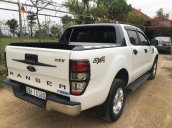 Bán Ford Ranger XLT trắng tinh khôi - đẹp như Ngọc Trinh