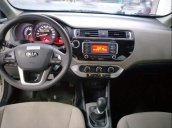 Cần bán Kia Rio Sx và Đk 2016 màu trắng, đi đúng 20 ngàn km