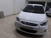 Bán gấp Hyundai Accent 2013, màu trắng, nhập khẩu 