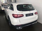 Bán xe Mercedes GLC 200 đời 2019, màu trắng