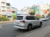 Bán Lexus LX570 2015 xe đẹp màu trắng, cam kết chất lượng bao kiểm tra hãng