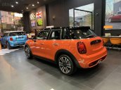 Bán xe Mini Cooper S 5 cửa 2018, màu cam nhập khẩu nguyên chiếc - Ưu đãi 50% phí trước bạ