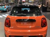 Bán xe Mini Cooper S 5 cửa 2018, màu cam nhập khẩu nguyên chiếc - Ưu đãi 50% phí trước bạ