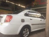 Cần bán Daewoo Lacetti SE sản xuất 2005, màu trắng, nhập khẩu, máy êm