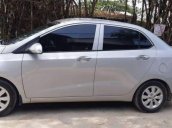 Bán xe Hyundai Grand i10 2015, màu bạc, nhập khẩu  