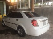 Cần bán Daewoo Lacetti SE sản xuất 2005, màu trắng, nhập khẩu, máy êm