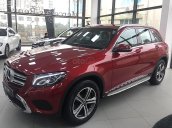 Bán Mercedes GLC 200 năm sản xuất 2019, màu đỏ