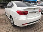 Bán xe Hyundai Avante 1.6AT đời 2015, màu trắng Hà Nội