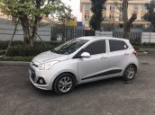 Cần bán gấp Hyundai Grand i10 1.2MT đời 2016, màu bạc, đi rất ít mọi thứ còn mới