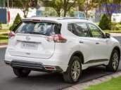 Cần bán xe Nissan X trail sản xuất năm 2019, màu trắng