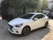 Bán xe Mazda 2 đời 2016, màu trắng, giá tốt