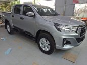 Cần bán xe Toyota Hilux 2.4G AT năm 2018, màu bạc, nhập khẩu, giá chỉ 695 triệu