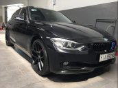 Cần bán BMW 320i đời 2013, xe còn 4 mâm, vỏ zin, đã lên mâm 19 inch, mâm Mỹ