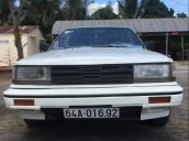 Bán Nissan Bluebird năm sản xuất 1987, màu trắng, nhập khẩu, máy nổ êm