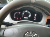 Cần bán gấp Toyota Innova sản xuất 2010, xe chạy bình thường