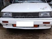 Cần bán gấp Nissan Bluebird năm sản xuất 1993, màu trắng, nhập khẩu 

