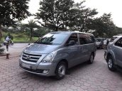 Bán Hyundai Starex đời 2016, màu bạc