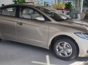 Cần bán lại xe Hyundai Elantra 1.6MT năm 2018, giá tốt