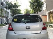 Cần bán Hyundai i20 sản xuất 2011, màu bạc, nhập khẩu nguyên chiếc