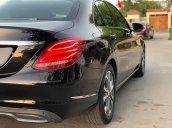 Cần bán gấp Mercedes C200 năm sản xuất 2016, màu đen