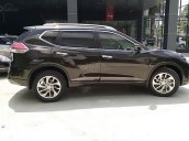 Bán xe Nissan X trail V Series 2.5 SV Luxury 4WD 2018, màu xanh lam