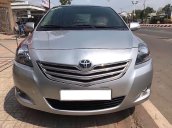 Mình cần bán xe Vios E sx 2013, màu bạc, số tay, màu bạc cực mới