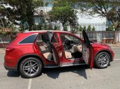 Bán xe Mercedes GLC300 đỏ 2017 cũ chính hãng, trả trước 800 triệu nhận xe ngay