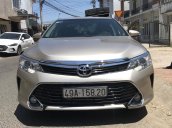 Bán Toyota Camry 2.5Q màu vàng, giá rẻ nhất