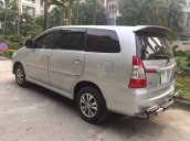 Chính chủ nhà tôi cần bán chiếc Toyota Innova 2.0E 2015 số sàn, màu bạc, chính chủ nhà tôi đang sử dụng, LH 0984386598