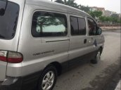 Bán Hyundai Starex năm 2006, màu bạc, xe nhập, giá 235tr