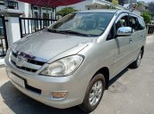 Bán Toyota Innova G đời 2007, màu bạc xe gia đình