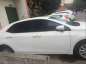 Bán Toyota Corolla Altis đời 2018, màu trắng số sàn, giá 695tr