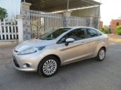 Bán Ford Fiesta đời 2012, màu hồng phấn, nguyên bản, nước sơn zin còn 80%