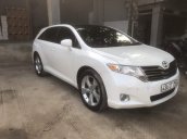 Cần bán lại xe Toyota Venza 2009, màu trắng, nhập khẩu chính chủ giá cạnh tranh