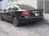 Bán Ford Mondeo đời 2004, màu đen, giá tốt