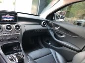 Mercedes-Benz C200 màu trắng/đen đời 2018, siêu mới hộp số 9 cấp, biển Hà Nội