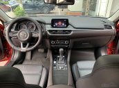 Cần bán Mazda 6 Premium 2.0 đời 2018, màu đỏ