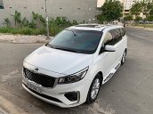 Cần bán Kia Sedona 2.2 DATH 2018, màu trắng