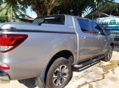 Cần bán Mazda BT 50 đời 2018, màu bạc xe gia đình