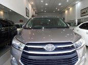 Cần bán lại xe Toyota Innova 2.0E sản xuất 2017 số sàn giá cạnh tranh